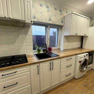 Оренда будинку по вул. Хрещатик, р-н «Казбет»