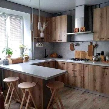 Яр.Продається цегляний будинок