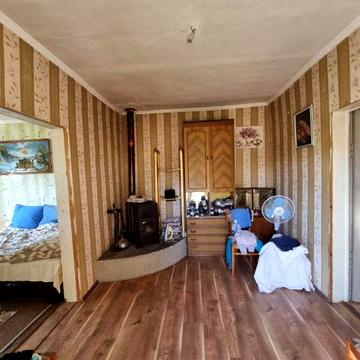 Лісок, продаж частини будинку з окремим двором зі зручностями