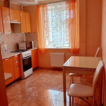 Квартира, 2 кімати, новобудова, Українця В., 5Б