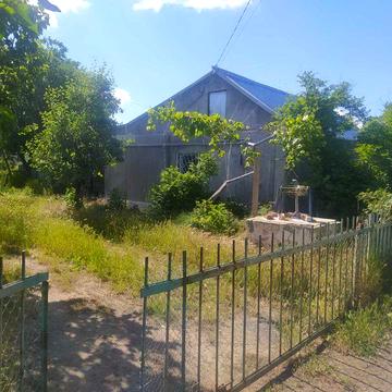 Здам дачний будинок з усіма зручностями, комунікаціями та опаленням