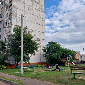 Продається 1 кімнатна. Пухова б 107. Терміновий продаж!