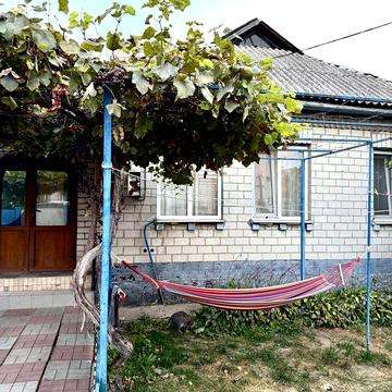 Продається житловий будинок в місті Бобровиця