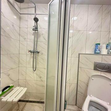 Продається дачний будинок в селі Брага