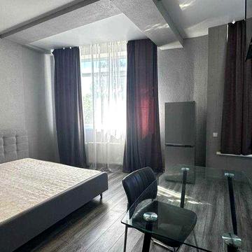 Сдам в долгосрочную аренду студию на Армейской