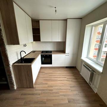 Продам 2 ком ремонт мебель Сертификат