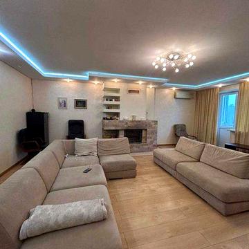 Продаж 4 кімнатної дворівневої квартири в центрі Ворзеля 229м2 ЖК Grand Resort
