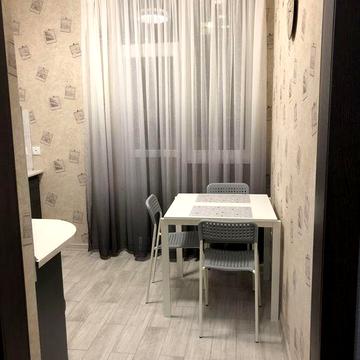 Длително (год и более) 1ком.квартиру в Новострое, жк Цветной бульвар