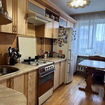 Продаж 3 кімн. кв по вулиці Полуботка в Сихові