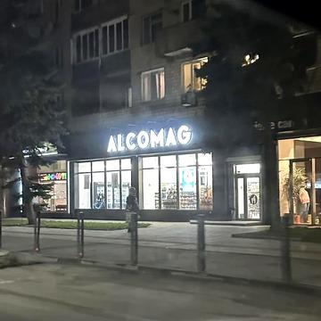 Січеславська Набережна вул., 39