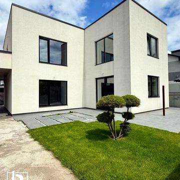 Продаж будинку ремонт газ 220м2+5сот закрите КМ Крюківщина Київ 5км