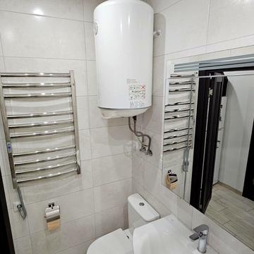 Науки просп. (Гагаріна), 100