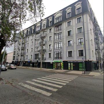 Здається 1км в центрі!!!