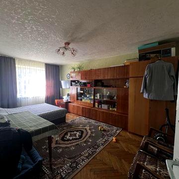 Продам 3-кімнатну квартиру | смт Міжгір’я | 67,7 м² | $50,000 ЖК 3-кімнатна на вул. Шевченка, Міжгір’я  4/5 поверх  67,7 м²
