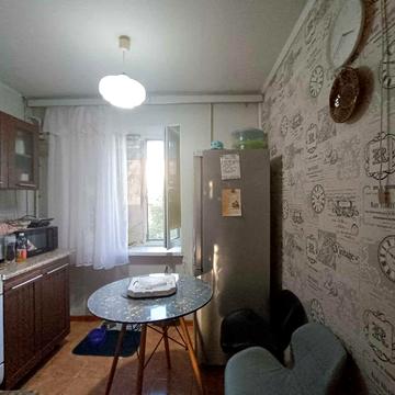 Продам просторную 3 кв в Одесской области (пгт Лиманское)