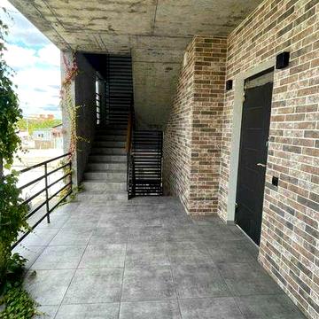 2к кварт. 45м2,  в клубному будинку, с. Мархалівка (Глеваха)