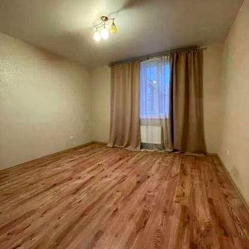 Продам квартиру на ЖК 7 Небо/Авангард