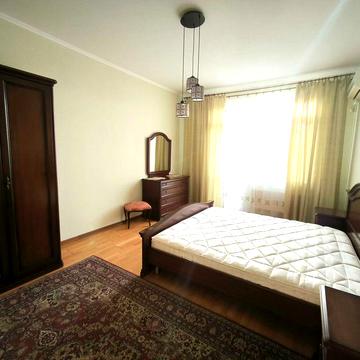 Шевченківський, «Політехнічний інститут» ,  вул. Провіантська, буд. 3