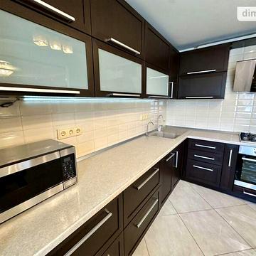 Продаж 3к Квартира Миколаївська вулиця ЖК Академичный