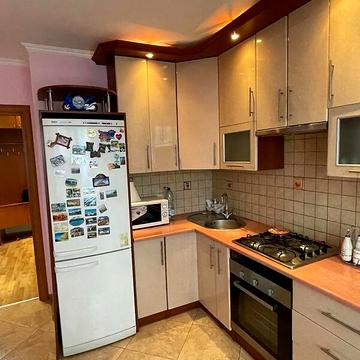 Довгострокова оренда 1к Квартира Карпенка вулиця