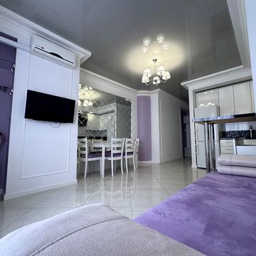 Полтавська вул., 10