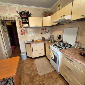 Продам 2х кімн на вул.Марганецькій,22(район ДВРЗ)