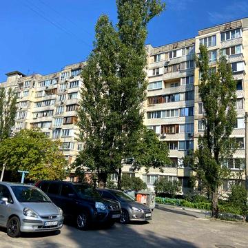 Без % . Продаж 2 кімн.квартири Ст.м. Мінська - 10 хв.