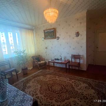 В Продажу 4 кімн для ЛЮБИТЕЛІВ простору