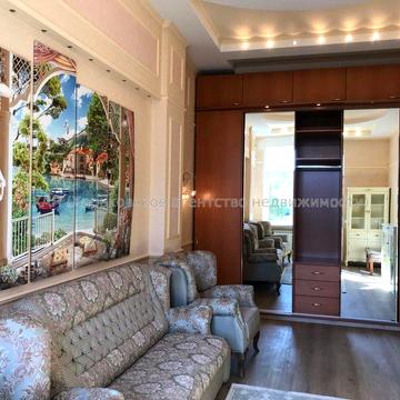 Продам 2к кв. с капремонтом Центр р-н М .Бекетова М52