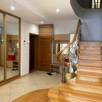 Без %. Осокорки, вул.Срібнокільська, оренда 2 поверхової квартири.