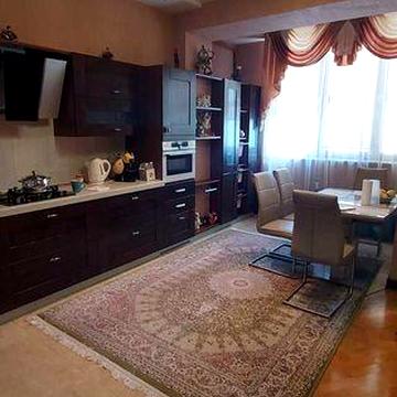 Продам 3-х комн. квартиру на Таирова на ул. Тополевая.