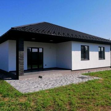 Продаж 1 поверхового будинку з ділянкою  5 соток, 120 кв.м 118000у.о.