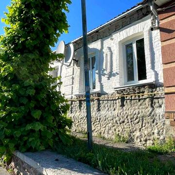 Оренда Продажа Квартира в Центрі м. Тараща