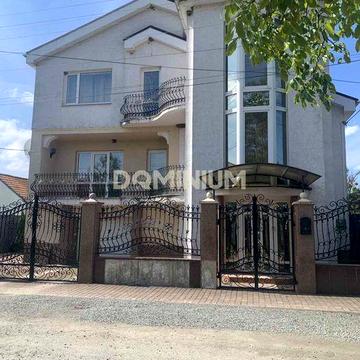 Продаж Будинку в м.Виноградів вул Королівська 30