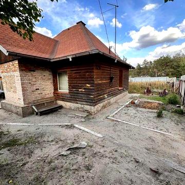 Двокімнатний цегляний будинок. БЕЗ КОМІСІЇ АН + ХОРОШИЙ ТОРГ!