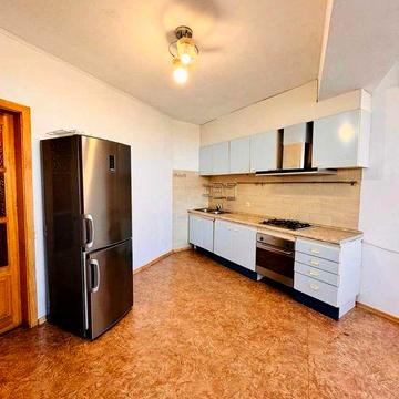 Продаж Євротрешки 500 м від Києва, держпрограми, без%