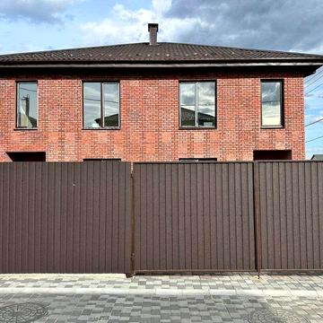 Дуплекс 110 кв.м. на 3 сотках з наповненням - поруч все необхідне