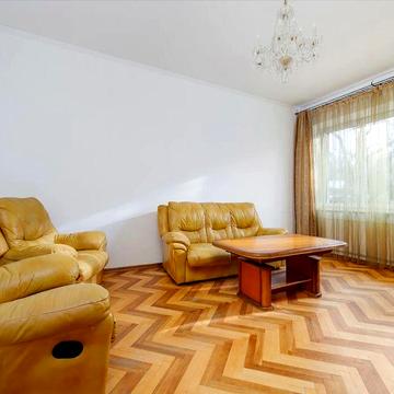 3-кімн кв-ра 90м2 будинок «люкс» у ближньому центрі, вул. Романицького