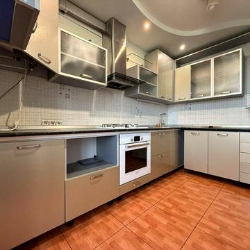 Продаж квартири 2 кім. по вул.Білодідівка