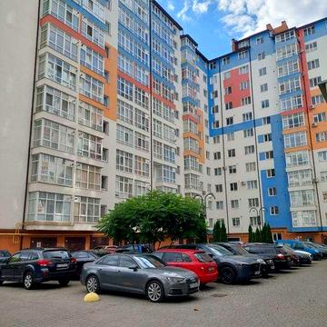 Продаю 1кімнатну квартиру в районі центрального парку/можна постанови!