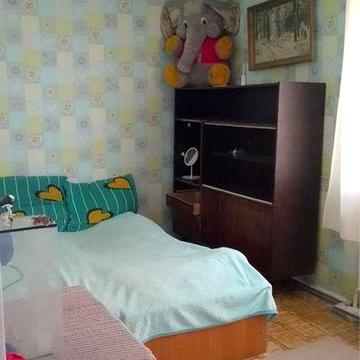 Продається на Короченко 3-кімнатна квартира