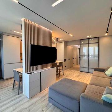 ЖК Море.  Квартира с отличным ремонтоми мебелью ЖК Море