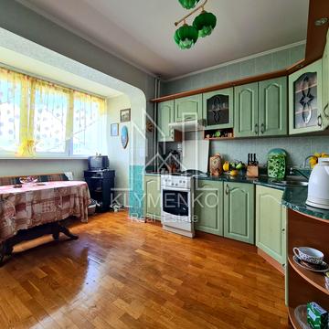 Вишняківська вул., 5