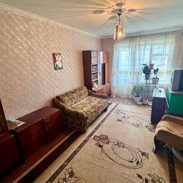 Здається 2-х кімнатна квартира городок 12