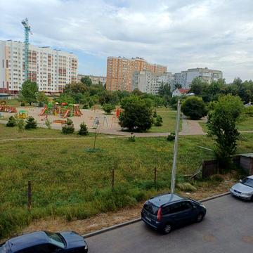Власник 1 кім Вишневі Сади 3 поверх вигляд на ПАРК ЖК Вишневі Сади