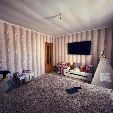 Продам 1 комнатную квартиру(собственник )