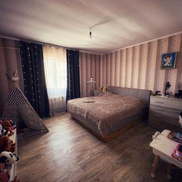 Продам 1 комнатную квартиру(собственник )