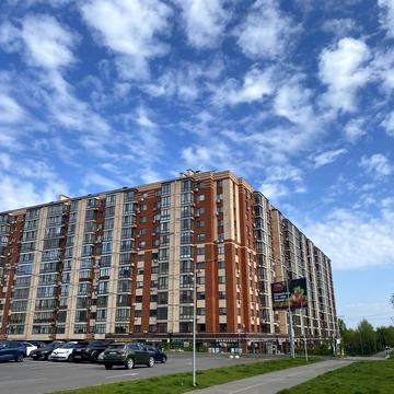 Співдружності вул., 1