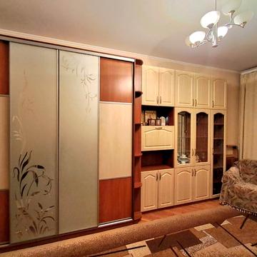 Валерія Лобановського просп. (Червонозоряний), 53