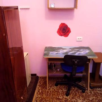 Возьму на квартиру девушку